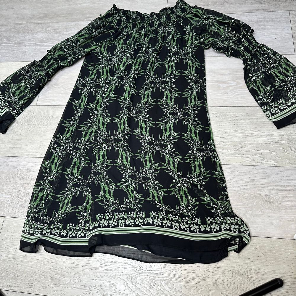 Shift dress Max Studio black green mini long sleeve off the shoulder size medium